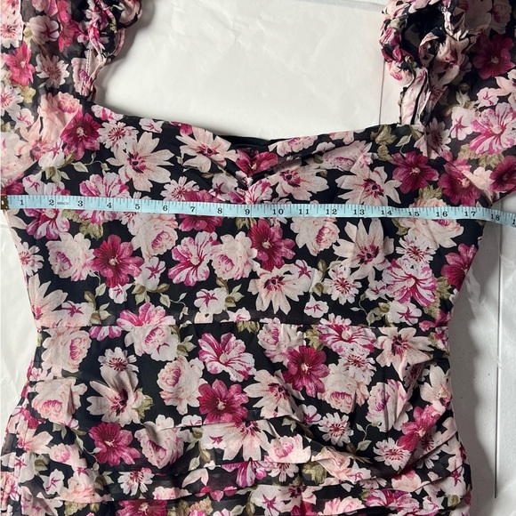 ASTR The Label Dress Large Keira Pink Floral Print Ruched Smocked Mini Dress - Picture 15 of 16